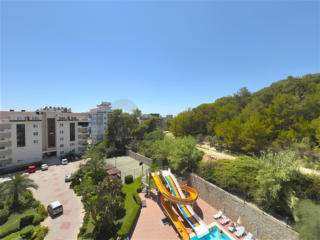 Уютная меблированная квартира с видом на море в Авсалларе