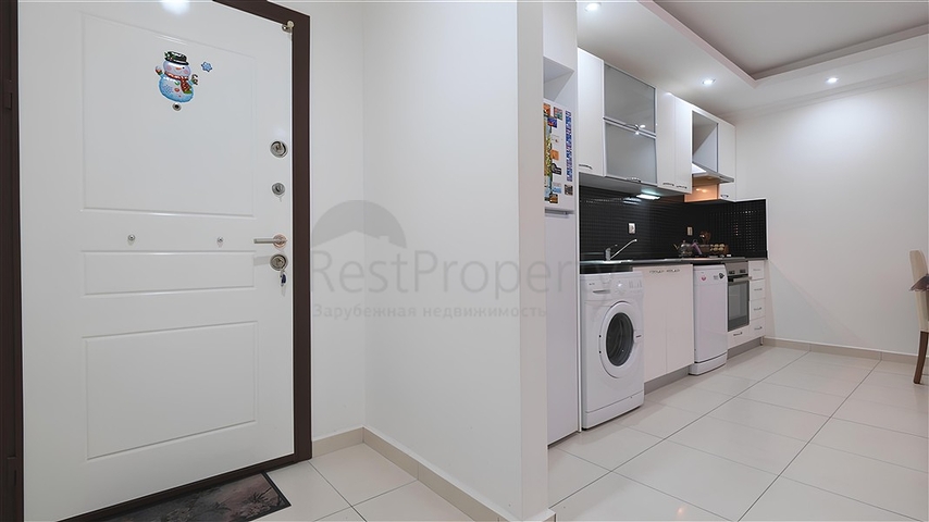 Уютная меблированная квартира с видом на море в Авсалларе