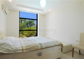 Уютная меблированная квартира с видом на море в Авсалларе