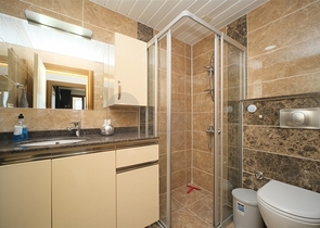 Просторная меблированная квартира 2+1 в престижном районе Аланьи – Оба