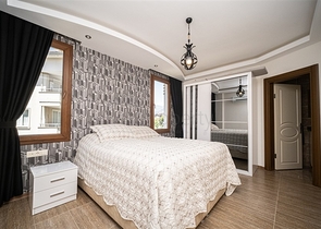 Просторная меблированная квартира 2+1 в престижном районе Аланьи – Оба