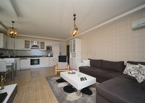 Просторная меблированная квартира 2+1 в престижном районе Аланьи – Оба