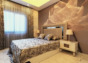 Просторный меблированный дуплекс с террасой и видом на море в современном жилом комплексе