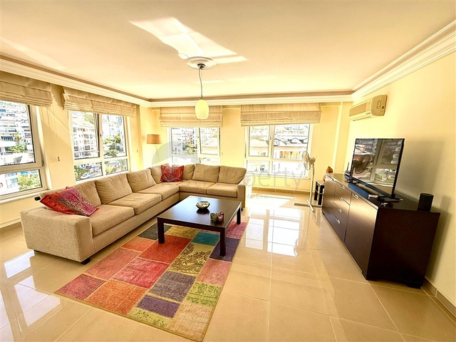 Комфортная меблированная квартира 2+1 в ухоженном жилом комплексе в районе Джикджилли