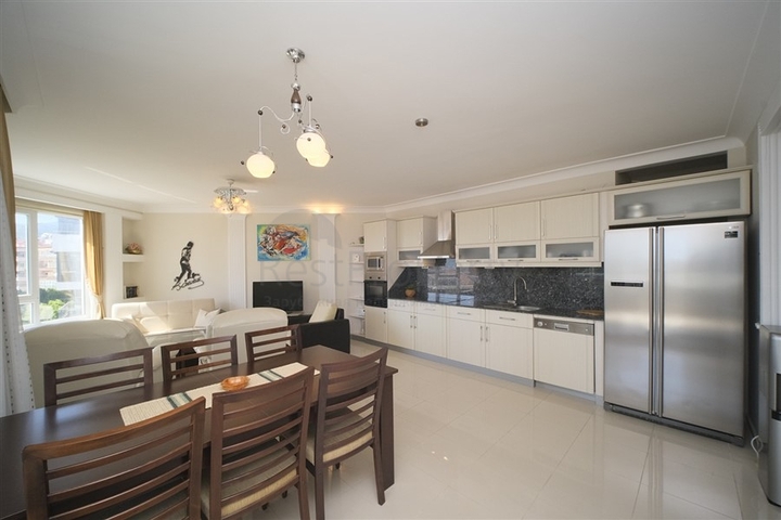 Уютная квартира 2+1 в жилом комплексе с инфраструктурой в районе Джикджилли