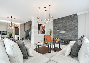 Современная вилла 3+1 с панорамным видом на море в районе Бекташ