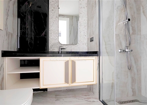 Современная квартира 1+1 в новом комплексе с видом на море в центре Аланьи