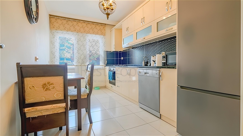 Просторная квартира 4+1 в районе Оба — для комфортной жизни у моря