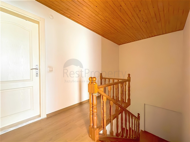 Просторная квартира 4+1 в районе Оба — для комфортной жизни у моря