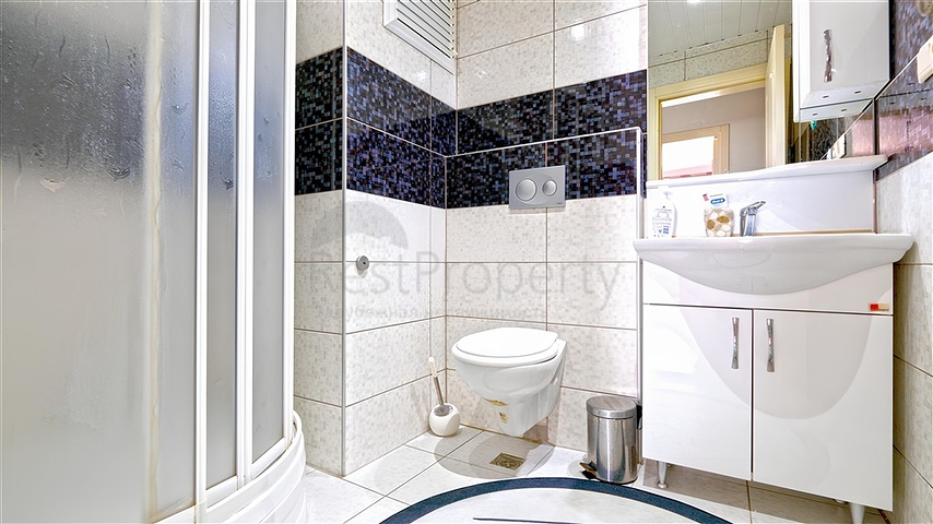 Просторная квартира 4+1 в районе Оба — для комфортной жизни у моря