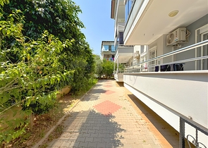 Просторная квартира 4+1 в районе Оба — для комфортной жизни у моря