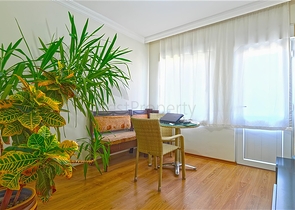 Просторная квартира 4+1 в районе Оба — для комфортной жизни у моря