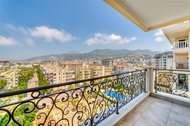 Просторная квартира с видом на море в одном из самых лучших комплексах Аланьи