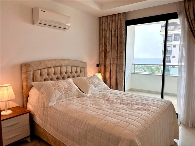 Современная квартира с морским видом в самом сердце Махмутлара