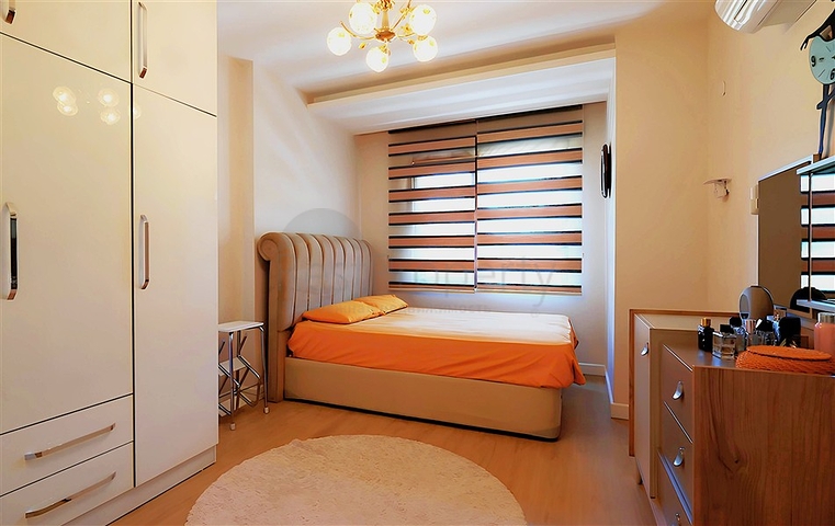 Уют и комфорт у моря: квартира с идеальным расположением в Тосмуре