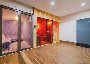 Современная квартира в окружении природы и моря