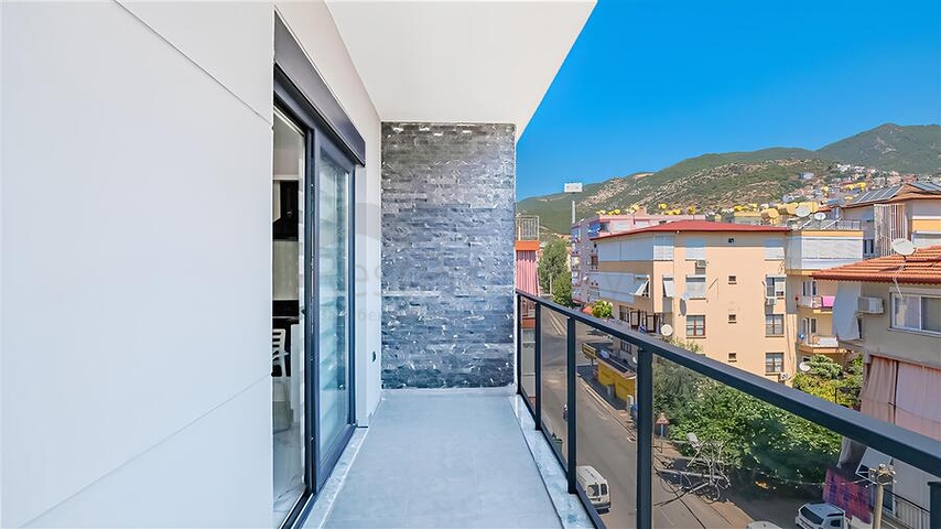 Современная квартира 1+1 в шаговой доступности от пляжа Клеопатры