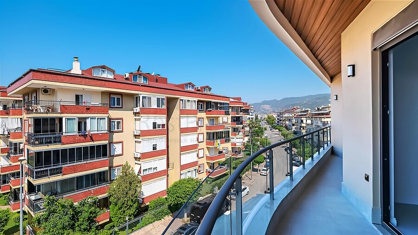 Современная квартира 1+1 рядом с пляжем в районе Оба