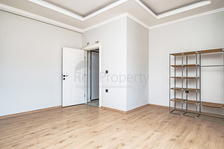 Просторный пентхаус 4+1 с богатой инфраструктурой в сердце района Оба