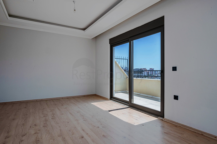 Просторный пентхаус 4+1 с богатой инфраструктурой в сердце района Оба