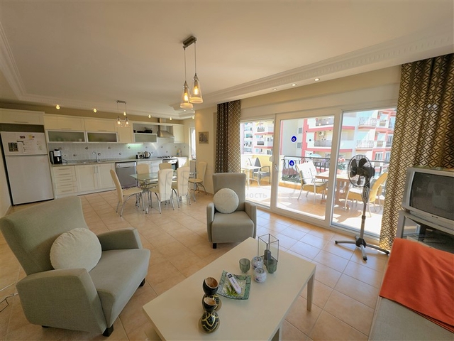 Просторная квартира с удобным расположением в самом сердце Оба