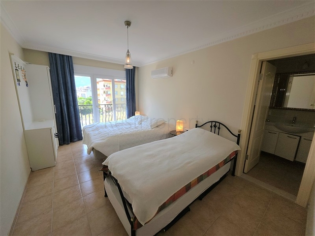 Просторная квартира с удобным расположением в самом сердце Оба