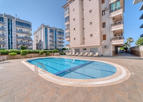 Просторный пентхаус у моря с видом и комфортом 