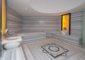 Роскошная вилла с видом на море в престижном районе Коналкы