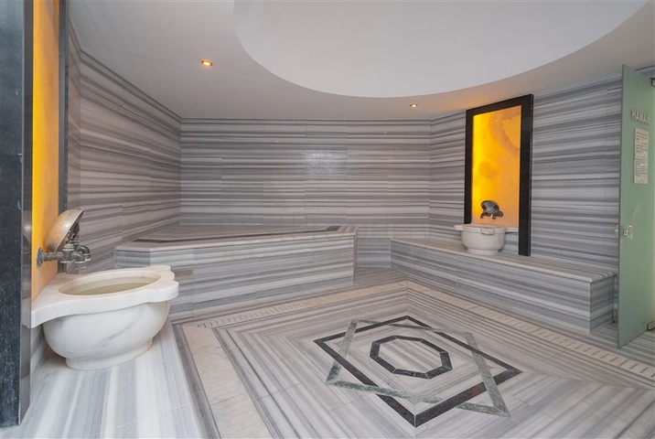 Роскошная вилла с панорамным видом на море в одном из самых престижных районов Алании