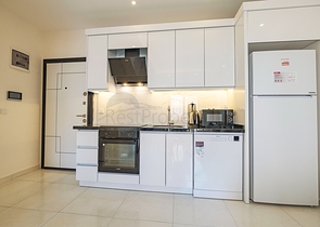 Современная квартира в районе Махмутлар рядом с морем