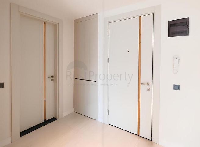 Роскошная квартира в современном жилом комплексе у моря