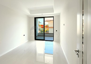 Современная квартира у моря в престижном комплексе