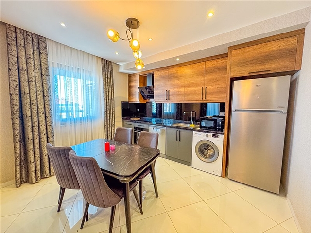 Пентхаус с видом на море в престижном жилом комплексе