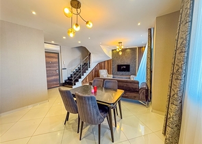 Пентхаус с видом на море в престижном жилом комплексе