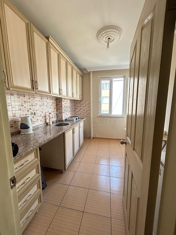 Квартира планировки 2+1 в микрорайоне Кызыларык - Анталия