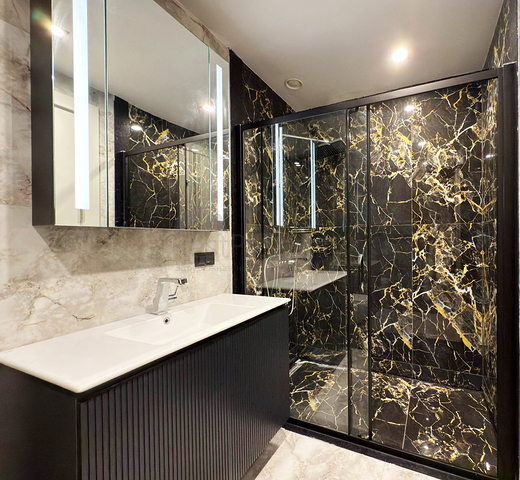 Современная квартира у моря в престижном районе Турклер