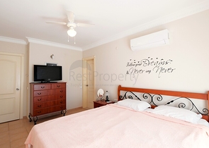 Просторная меблированная квартира в престижном районе Оба