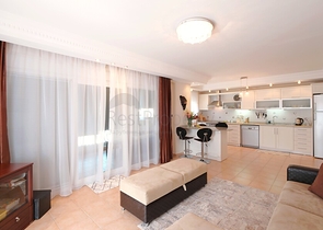 Просторная меблированная квартира в престижном районе Оба