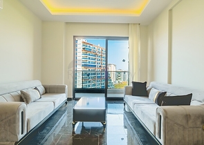 Современная меблированная квартира в комплексе с богатой инфраструктурой в Махмутларе