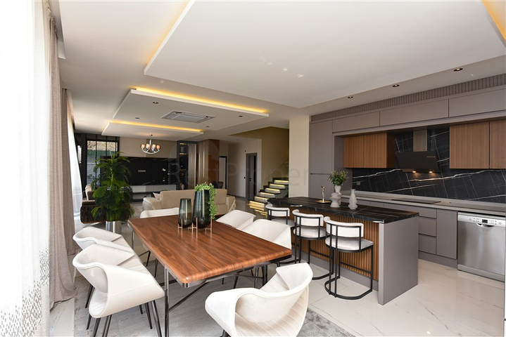 Виллы в новом комплексе района Каргыджак