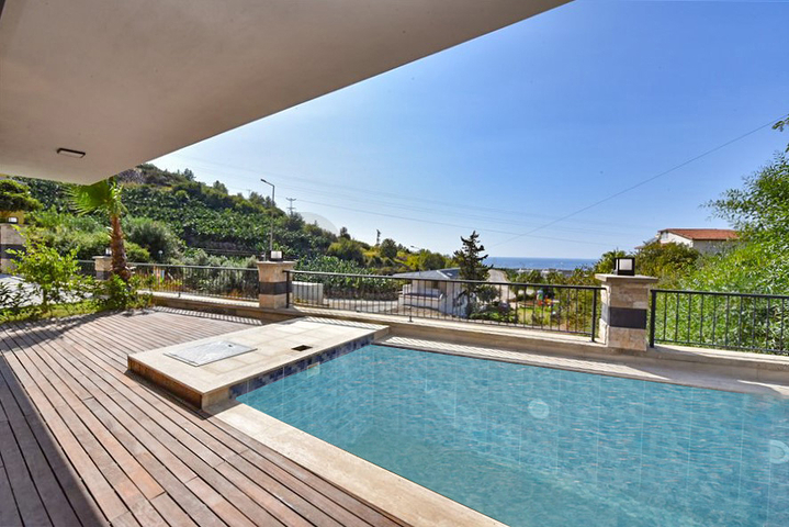 Виллы в новом комплексе района Каргыджак