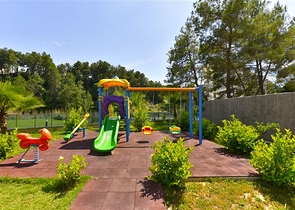 Уютная квартира 1+1 в современном жилом комплексе в Авсалларе