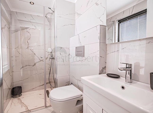 Роскошный пентхаус 4+1 с панорамным видом на море в центре Аланьи