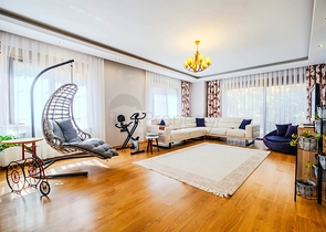 Просторный дуплекс с садом 5+1 в престижном районе Оба