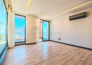 Квартира 2+1 с прямой близостью к морю в районе Оба