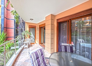 Просторная квартира 3+1 с отдельной кухней у моря в центре Аланьи