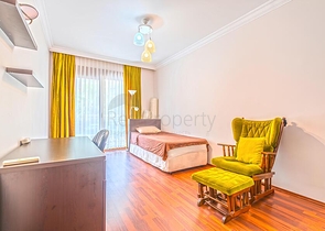 Квартира 3+1 с отдельной кухней в одном из лучших комплексов Аланьи