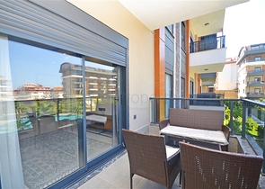 Современная квартира в районе Оба