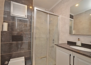 Современная квартира в районе Оба