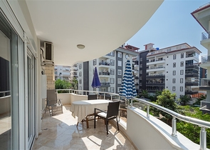 Квартира в Джикджилли с удобной локацией Квартира в Джикджилли с удобной локацией